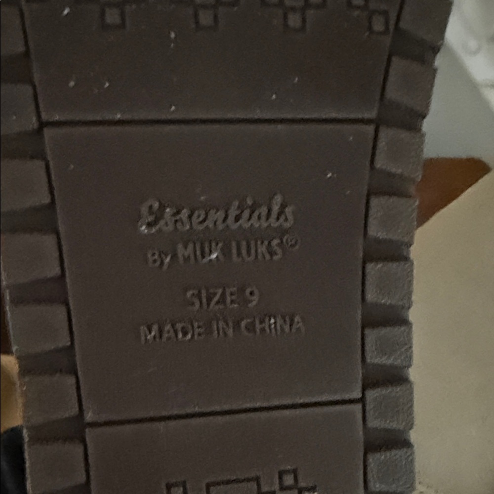 Muk Luks Cream Ankle Booties - Picture 3 of 3